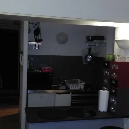 18 Rue Voltaire Apartment